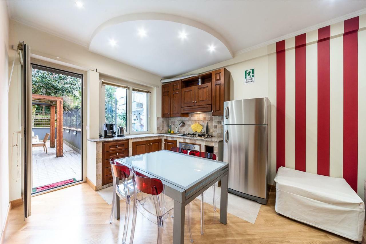 Appartement Nostalgia Romana Rome